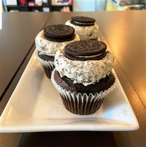 Cookies & Cream Cupcake 